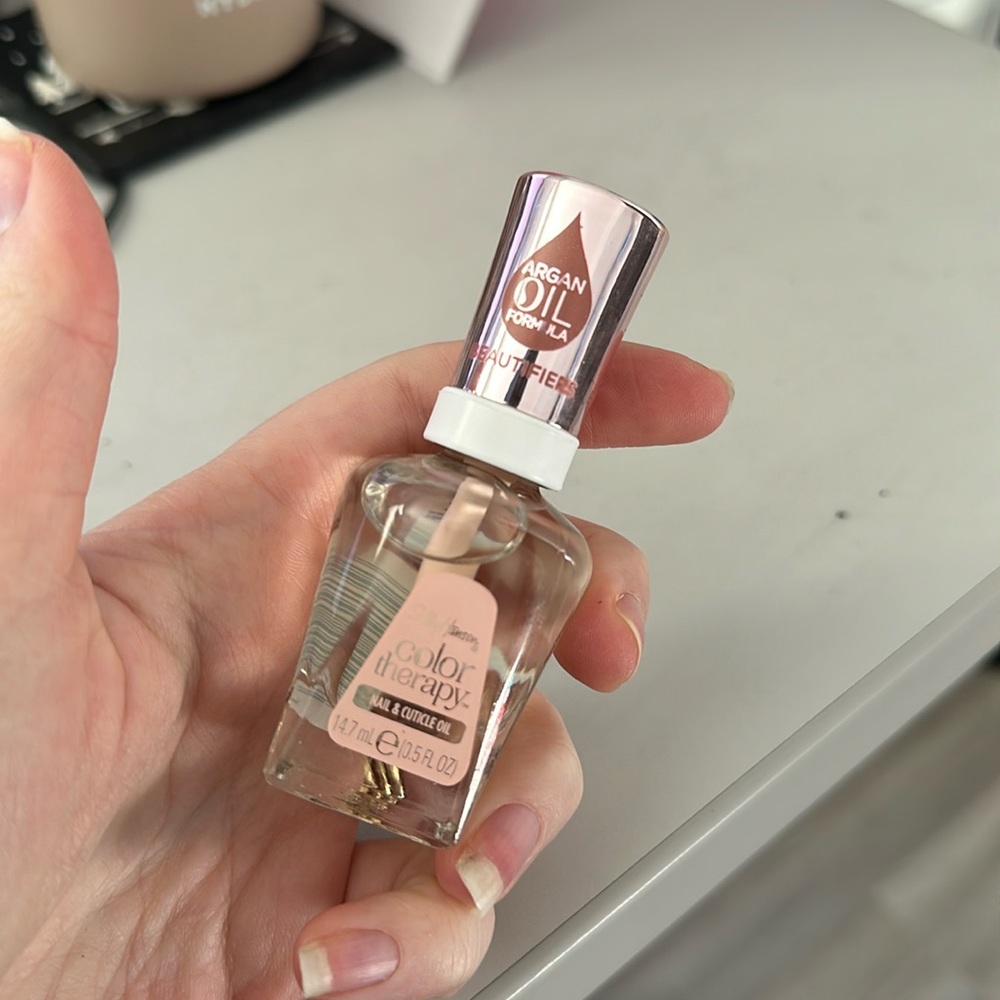 Sally Hansen